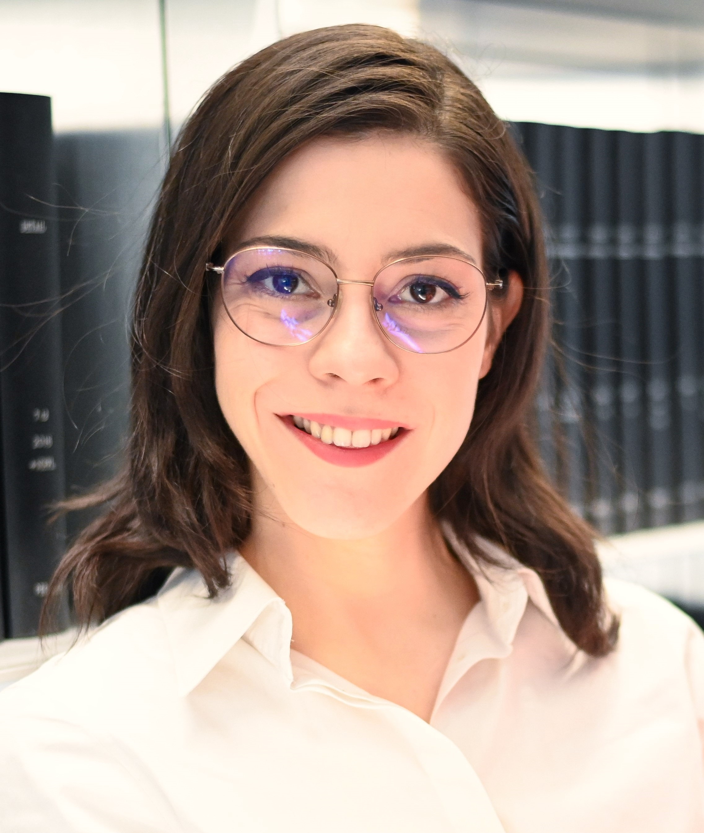 Elodie Granget, MA Conservator-Restorer